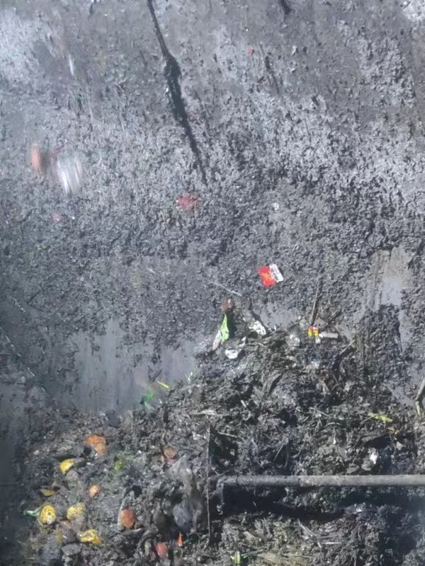黄山污水池清理